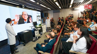 它讓李嘉誠罕見站台、嬌生注資 肝癌新救星來了