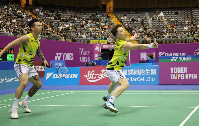 杨博涵（左）、刘广珩的学长学弟组合，是今年开始搭配，在台北羽球公开赛击败奥运金牌组合「麟洋」。（中华羽协提供）