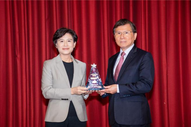 集保结算所获颁资安稽核绩优单位 图/集保提供