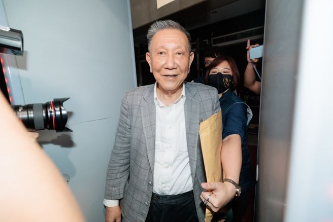 威京集團主席沈慶京涉嫌行賄遭羈押禁見，但有民眾近來在醫院目擊沈全身不斷抽搐，看似情況危急。（本報資料照片）