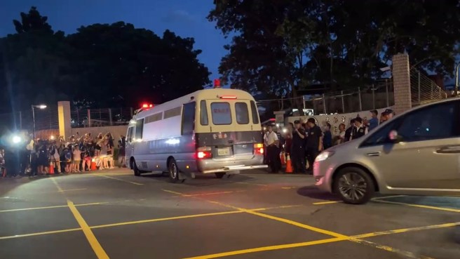 有网红在网路上号召今晚到土城看守所陪柯文哲。（图／中时资料照）