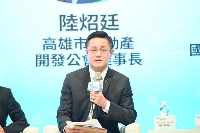 工商时报与中国时报6日主办第二届大南方高峰论坛，高雄市不动产开发公会理事长陆照廷在「营建业减碳大挑战」的对谈中表示，希望政府能够落实营建产业上游原料的碳盘查，让营建业更精准掌握营建成本的变动。图／顏瑞田