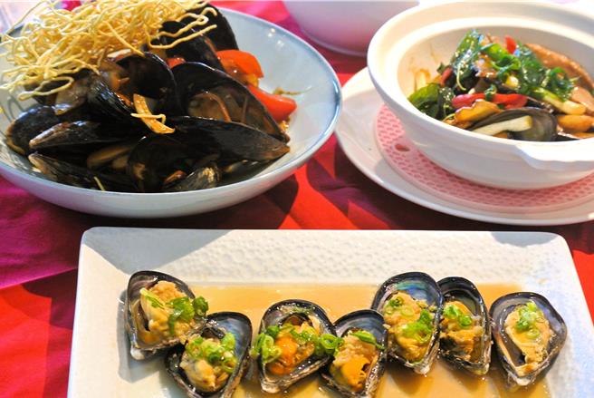 季節限定「馬祖淡菜美食節」，以來自馬祖產地直送的鮮美淡菜為主角，烹製3道淡菜主題菜餚。（陳韻萍攝）