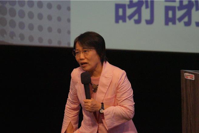 内政部长刘世芳在「南方领袖」QA问答环节，被民眾问及国土计画法进度，刘世芳回答目前尚有包含台中在内等5个中部县市尚未提报国土功能分区图草案，强调国土计画法没有要消灭农地，反倒能透过该法增加土地利用效率。（任义宇摄）