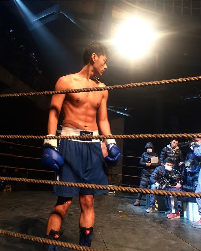 李程彬曾為角色兩個月減重15公斤 。(東旭九翔娛樂提供) 