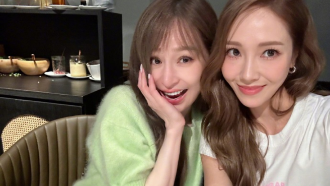 王心凌和Jessica私下拥有好交情。（图／翻摄自微博 Jessica）