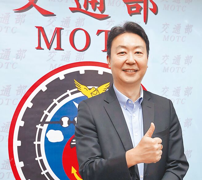 交通部長陳世凱上任後，昨天首場記者會選擇道安議題。（本報資料照片）