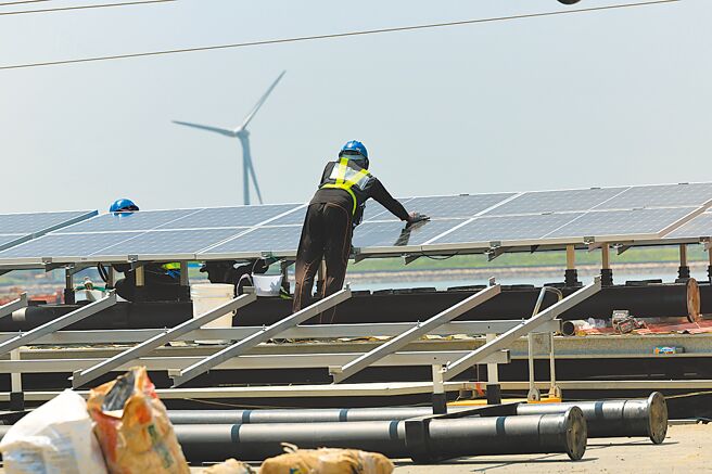 光電案場環評衍生許多爭議，環境部預告修正標準，加嚴環評門檻。新聞示意照。（本報資料照片）
