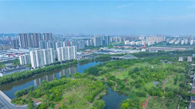 陸縣域消費迅猛一些經濟強縣直追北上廣。圖為浙江慈溪。（慈溪發布）