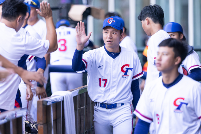 U23世界杯中华队投手黄仲翔（中）。（资料照，中华棒协提供）