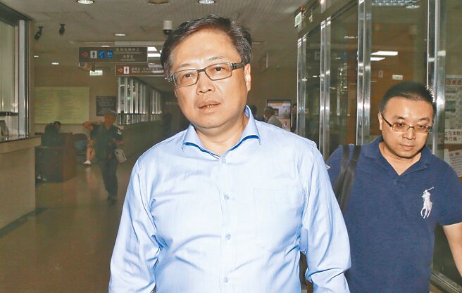 沈庆京的律师胡原龙以沈庆京年迈、健康等因素为由提出抗告。（王英豪摄）