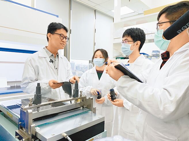 10多年來國小教師的鐘點費漲幅僅29％；國高中教師的鐘點費更是微漲僅約5％。圖為示意圖。（本報資料照片）