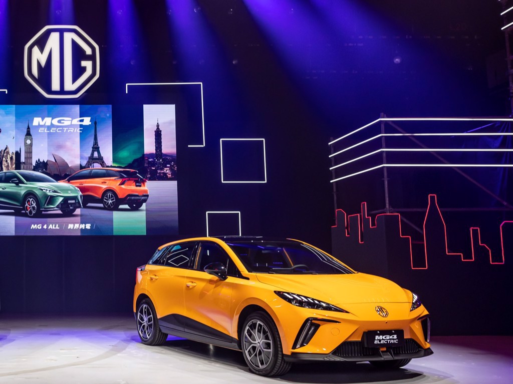 經濟部推出國產車自製率新制，為台灣車市投下震撼彈。圖為受新制衝擊，已經暫停接單的電動車MG4。（圖／報系資料照）