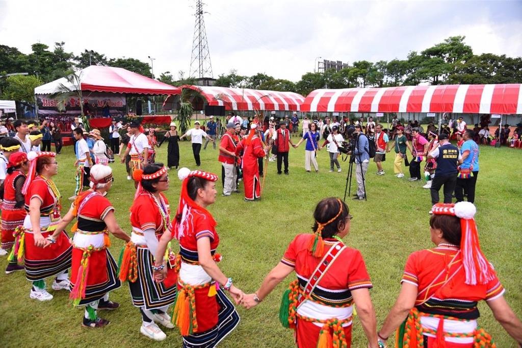 中和原住民族歲時祭儀熱鬧登場 用歌聲、舞蹈感謝上天