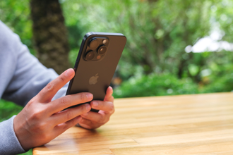 iPhone狂掉電！專家揭隱藏功能 壽命可延長1倍