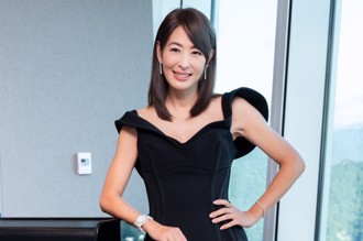 贾永婕101董事长首日就遭拒于门外　与同仁见面先被16个问题「面试」