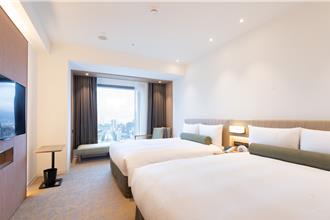 饭店联名汉方茶饮品牌 推出温润生活住房专案