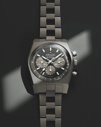 ZENITH真力时梯形表炼登场