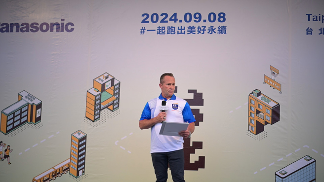 会长Wade Carpenter表示，相当感谢警政署的盛邀，并感谢臺湾警察的热情及对公益的支持。(警政署提供)