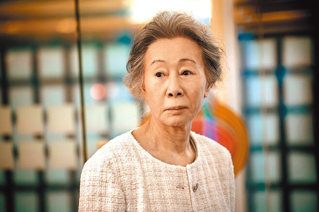 尹汝贞回归演出《柏青哥》第2季。（Apple TV＋提供）