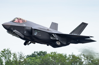 F-35战机不够用 它要砸852亿凑满近60架