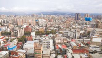 他怨都更是炒房元兇！網打臉：2原因老屋不會折價