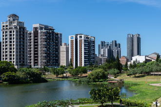 「青龍國」房價再創新高！ 青埔單價攻上76萬元超車竹北