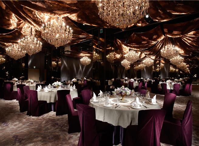 君品酒店于五楼宴会厅推出万里蟹飨宴。（云朗观光集团提供／吴娮翎台北传真） 