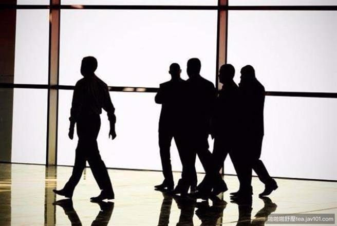 工程师属薪资较高的工作，但工作压力也大。（示意图/达志影像/shutterstock提供）