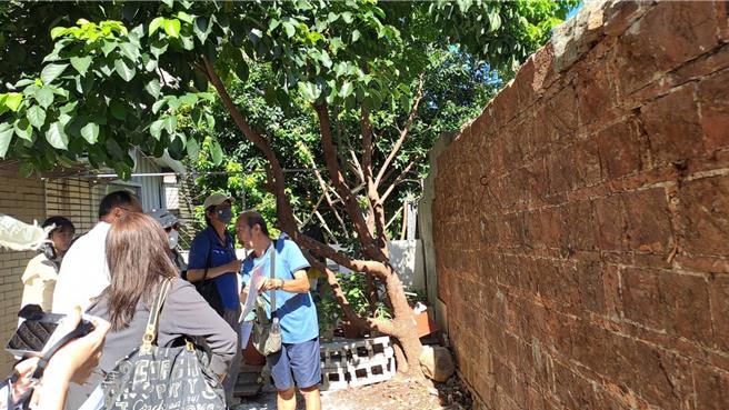 文化局9日邀请文资专家进行现场会勘。（民眾提供）