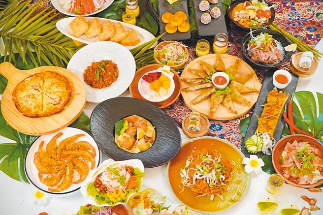 宜客乐海港百匯自助晚餐推出南洋美食节。（澎湖福朋喜来登酒店提供）