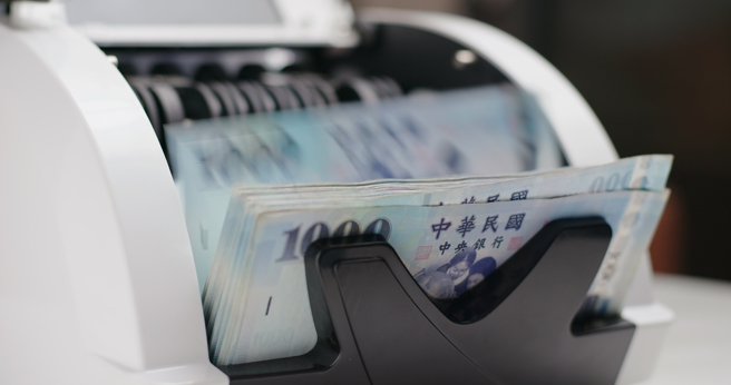 在南部不想加班又要高薪的工作，网友点名跑船跟货车司机。（示意图，shutterstock／达志）