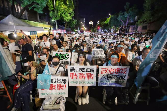 為了聲援因京華城案遭羈押的黨主席柯文哲，民眾黨近日展開全國開講。（中時資料照）