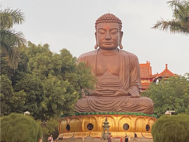 內政部公布各縣市8月戶口統計資料，彰化縣人口數下探至122萬9835人，跌破123萬人大關。（孫英哲攝）