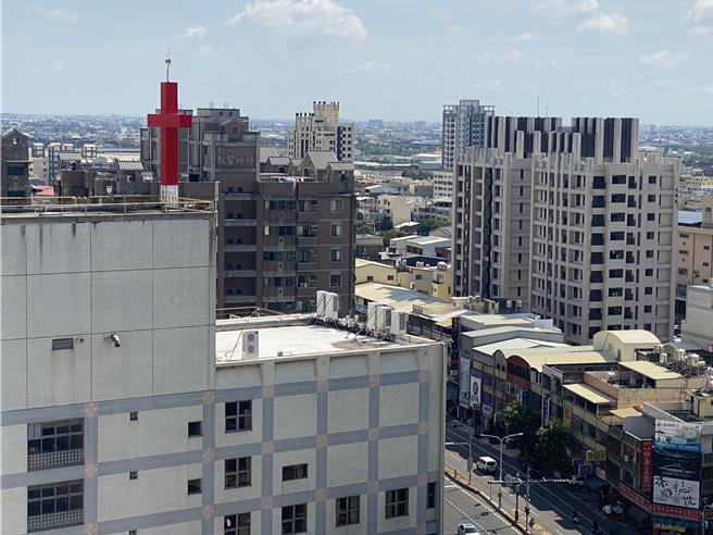 內政部公布各縣市8月戶口統計資料，彰化縣人口數下探至122萬9835人，跌破123萬人大關。（孫英哲攝）