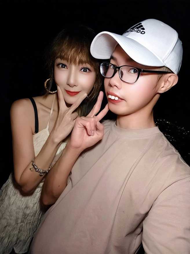 胡文英坦言个性比较行侠仗义，不好意思拒绝别人。（图／胡文英脸书）