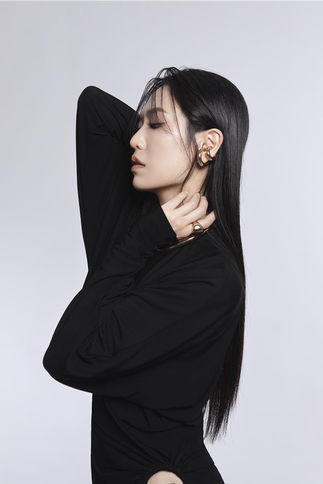 孙盛希预告本月推出新单曲。（滚石唱片提供）