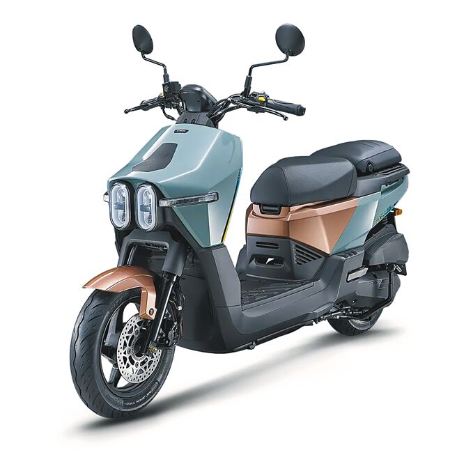 光陽全能樂騎多功能車大樂125/150限時優惠價7萬9500元起。（光陽提供）