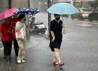國家警報響！大雷雨炸4地 16縣市豪大雨下到晚上