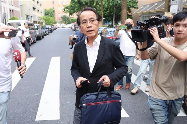 台北地检署今（11）日下午以证人身分传唤时任北市副市长、现任高雄市副市长林钦荣说明，讯后请回。（图杜宜谙）