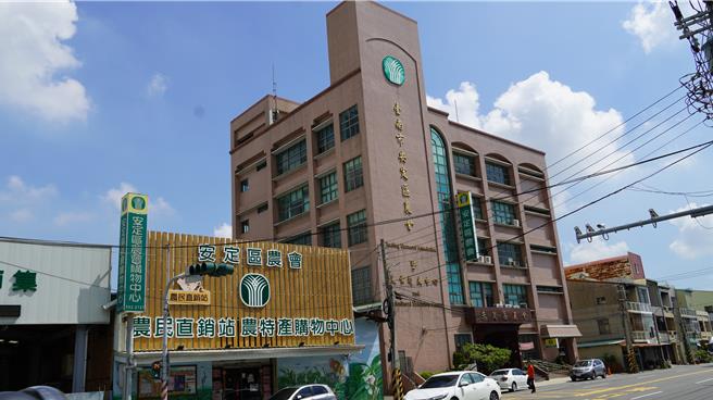 安定農會半年存款增加5億，存款總額在100億上下浮動。（寶智華攝）