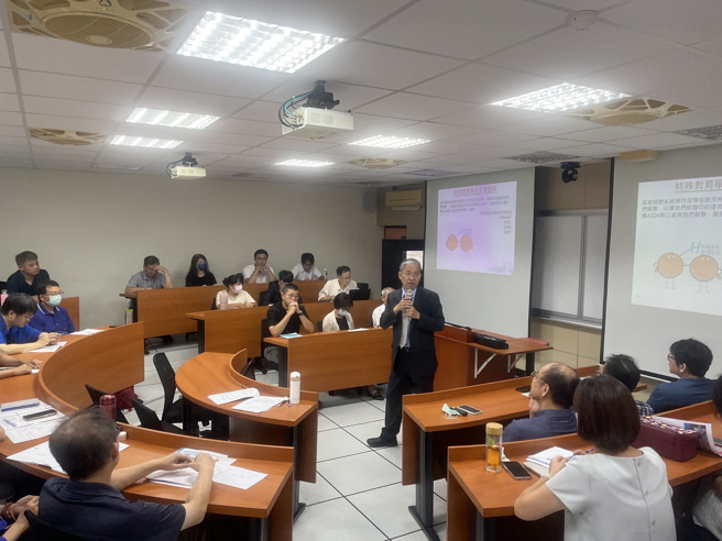 聖約翰科技大學舉辦期初教學研討會，唐彥博校長期盼為新學期的教學發展提供豐富的資源與靈感。(照片/聖約翰科大提供)