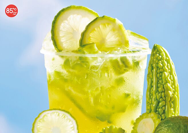 85度C推出的「苦瓜爆檸茶」，引起網友討論。（圖／85度C提供）