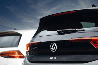 陸電動車慘殺福斯、BMW！謝金河爆這家車廠也崩 股價93⮕3.9泡沫破了