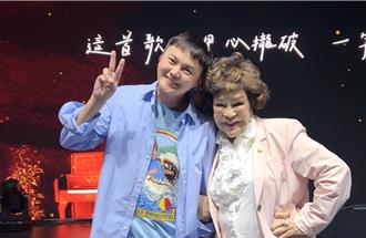 周遊連16年辦演唱會   許願高喊「100歲還能站在這裡」