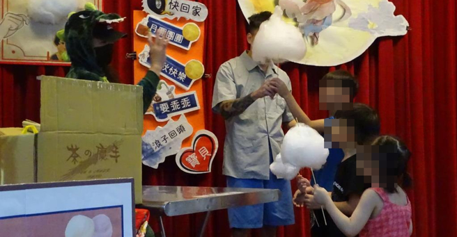 中秋節將至，苗栗看守所為收容人特別設計了一系列的懇親活動。（苗栗看守所提供／謝明俊苗栗傳真）