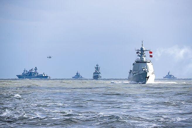 中俄10日起在海参崴以南彼得大帝湾启动「海洋-24」联合军演。（美联社）