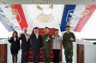 軍友保險慰訪駐軍 感謝官兵衛國奉獻