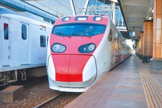 不滿年節獎金變禮券台鐵工會喊罷工 董座親上火線