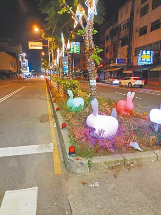 中壢新明市場整頓 兔子燈飾吸睛